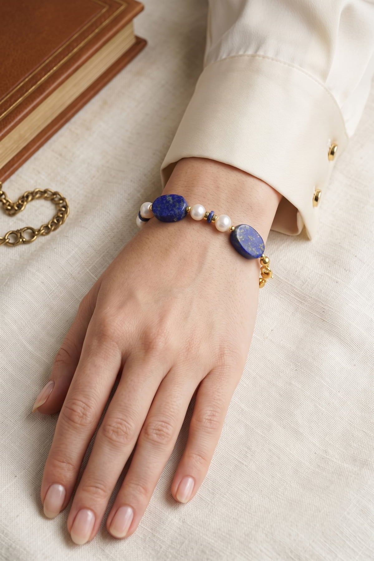 Lapis Lazuli ve İncili Altın Kaplama Kadın Bileklik