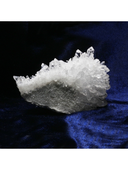 Kristal Kuvars Taşı Dişli Kaya Parçası 417 gr.