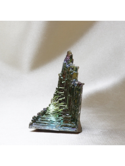 Bizmut Kristali Doğal Taş Parçası 42,9 gr