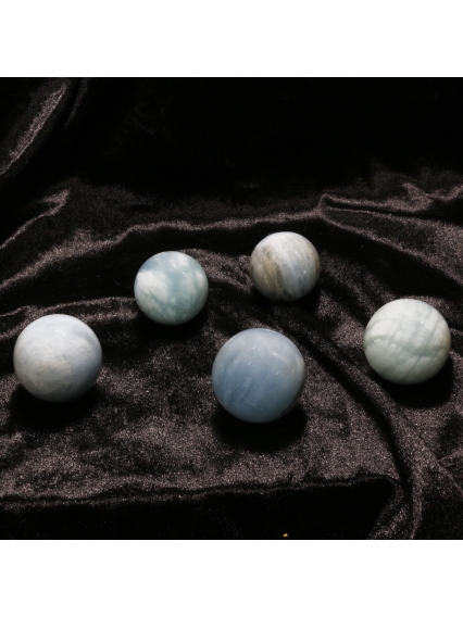 Akuamarin Taşı Dekoratif Küre 45 gr