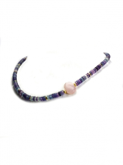 Faset Kesimli Pembe Kuvars ve 24 Ayar Altın Kaplama Bileklik | Doğal Zarafetin En Işıltılı Hali