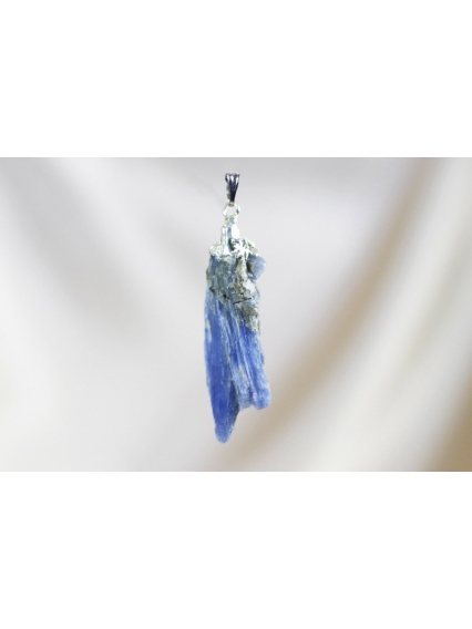 Kyanit Doğal Taş Kolye Ucu