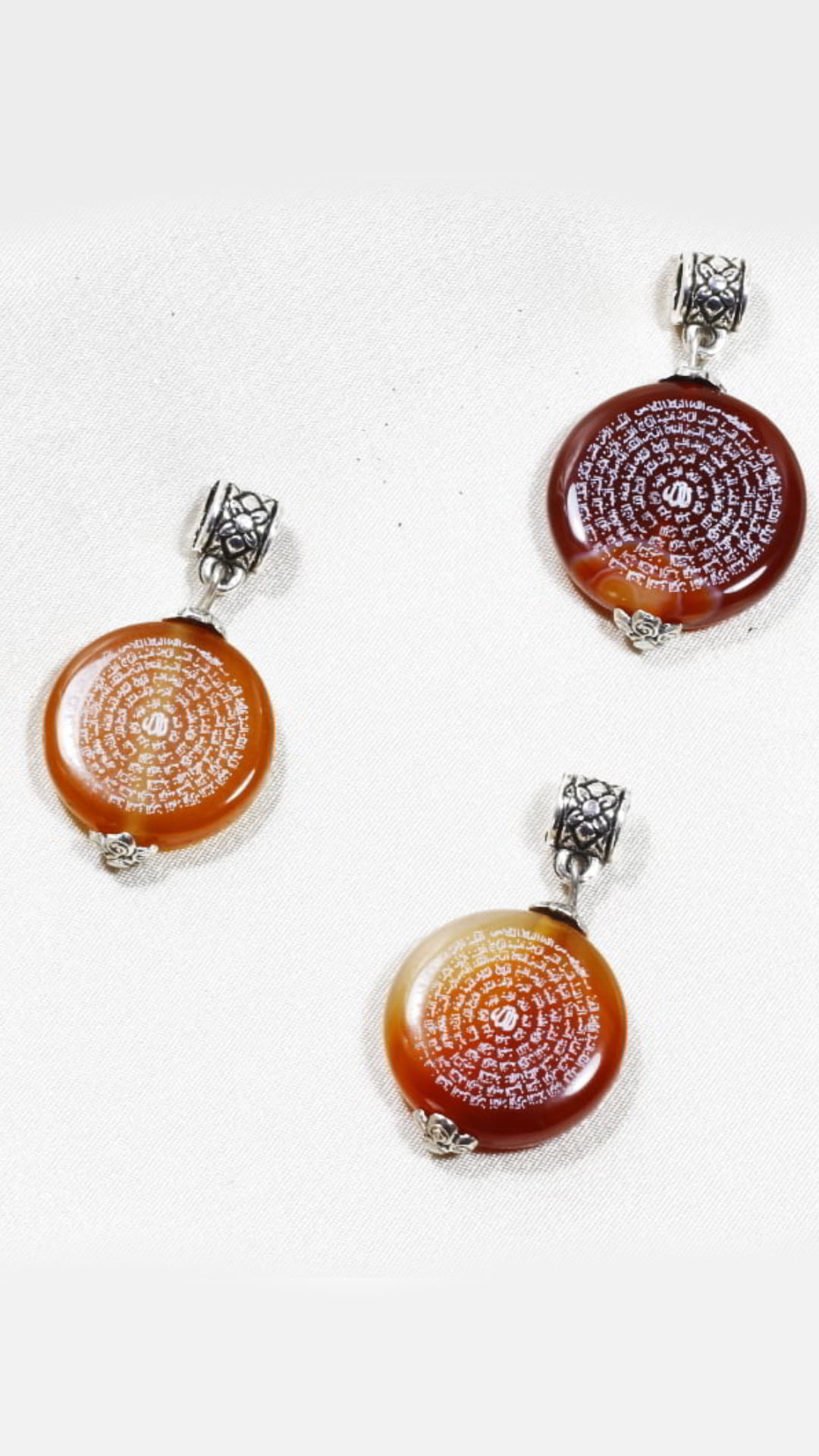 Ilgın Esmaül Hüsna Kırmızı Akik Taşı Yuvarlak Kolye Ucu
