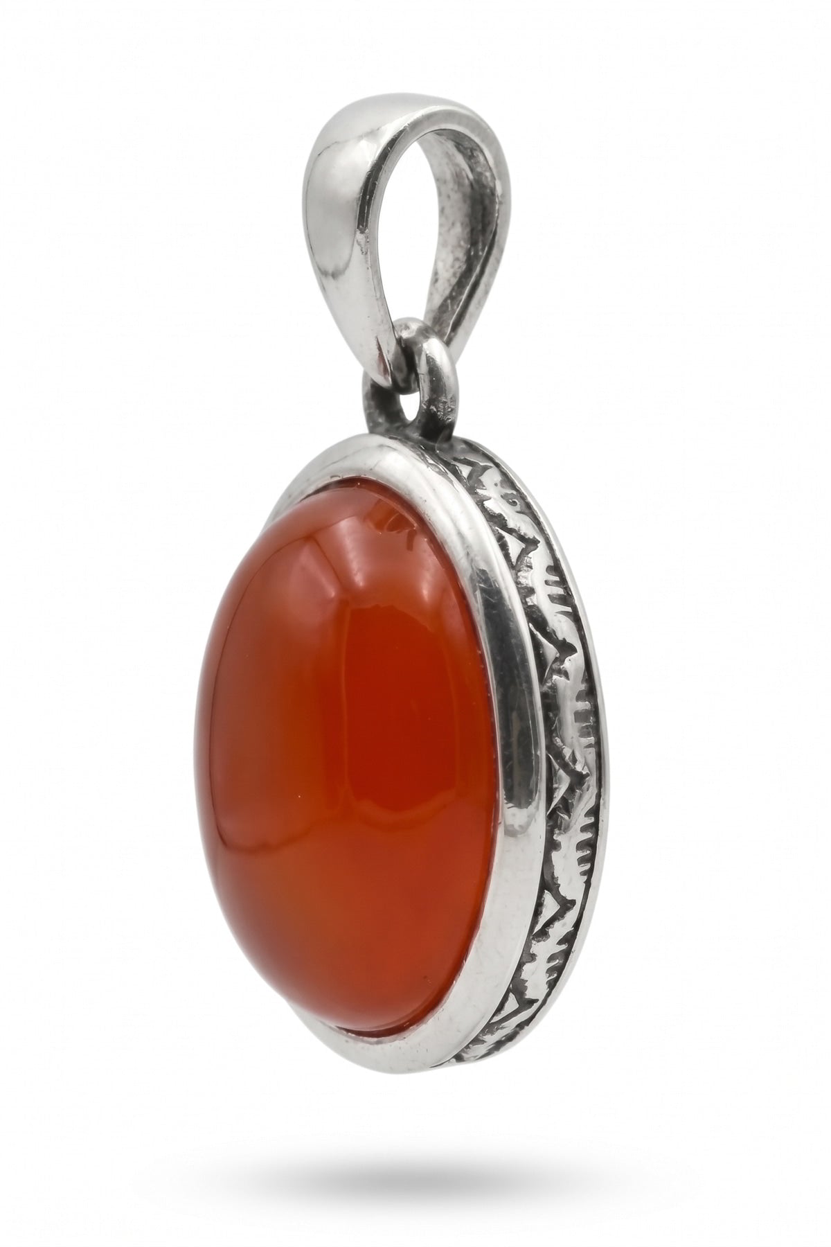 Kırmızı Akik Taşı Kolye - 925 Ayar Gümüş Kırmızı 2,2x1,2 cm