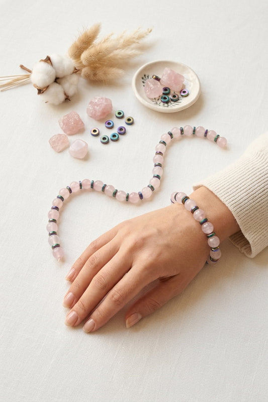 Gökkuşağı Hematit Detaylı Pembe Kuvars Kadın Bileklik