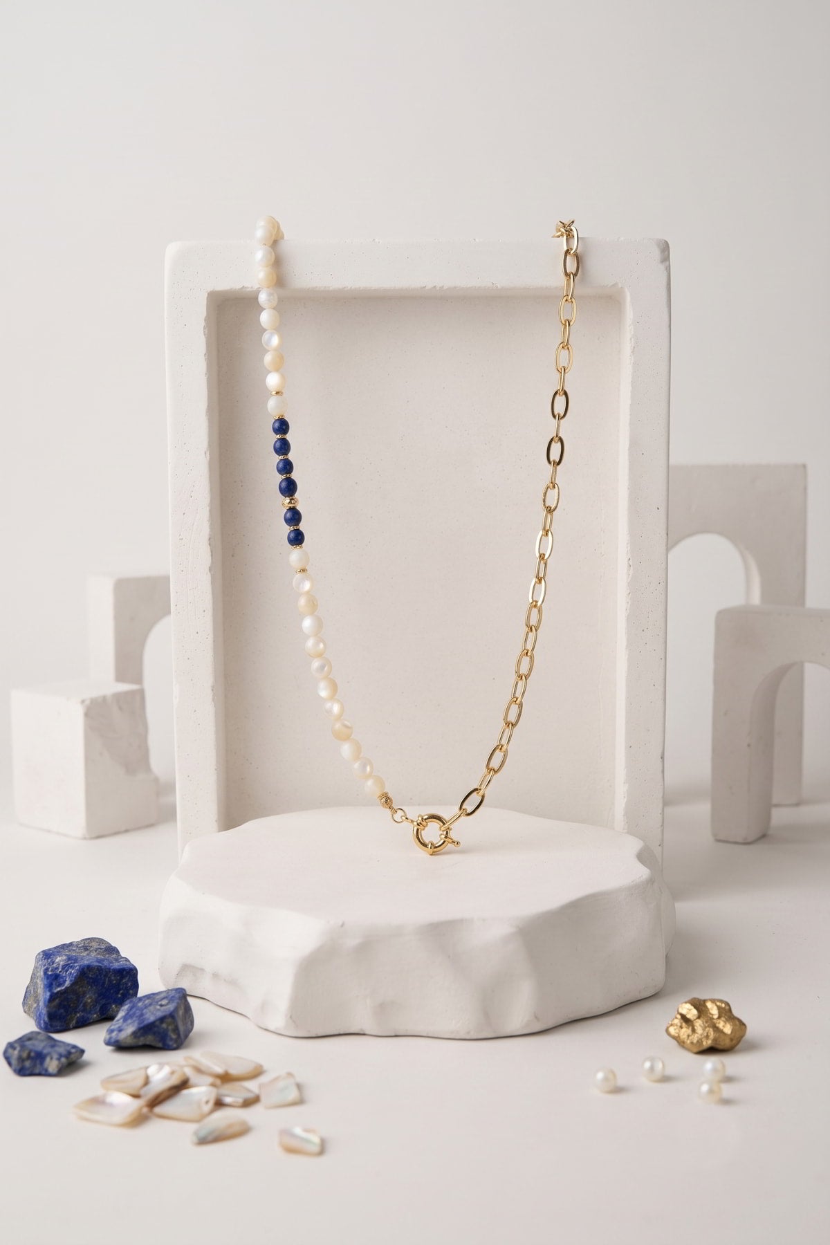 Yarı Sedef Yarı Zincir Lapis Lazuli Kolye - Altın Kaplama